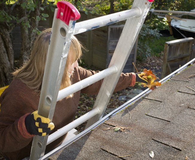 Gutter cleaning tools and tips